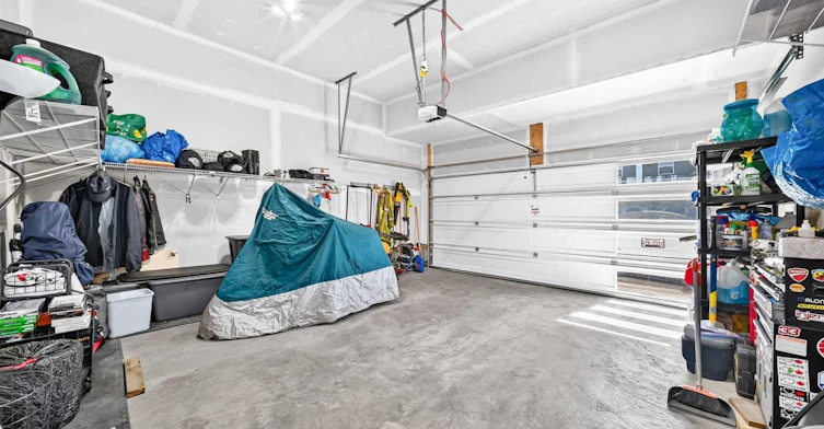 27 Belvedere Point SE, Calgary, AB, T2A 7Y9 - 44