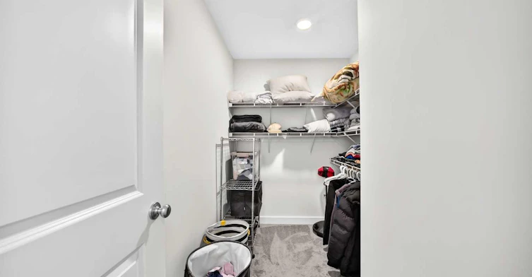 27 Belvedere Point SE, Calgary, AB, T2A 7Y9 - 28