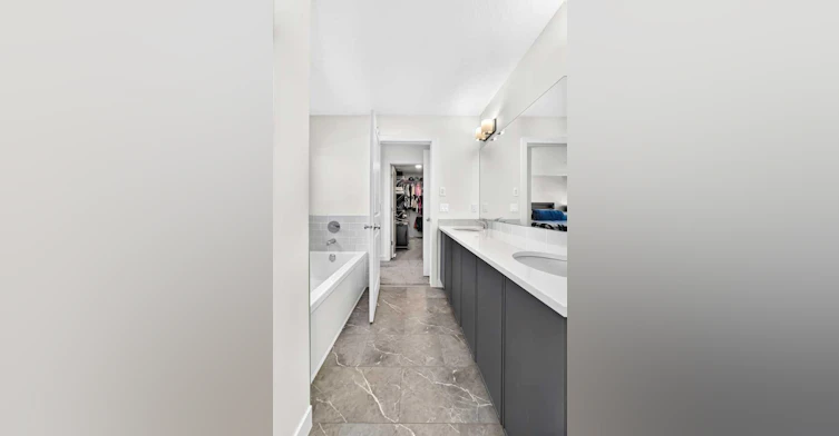 27 Belvedere Point SE, Calgary, AB, T2A 7Y9 - 25