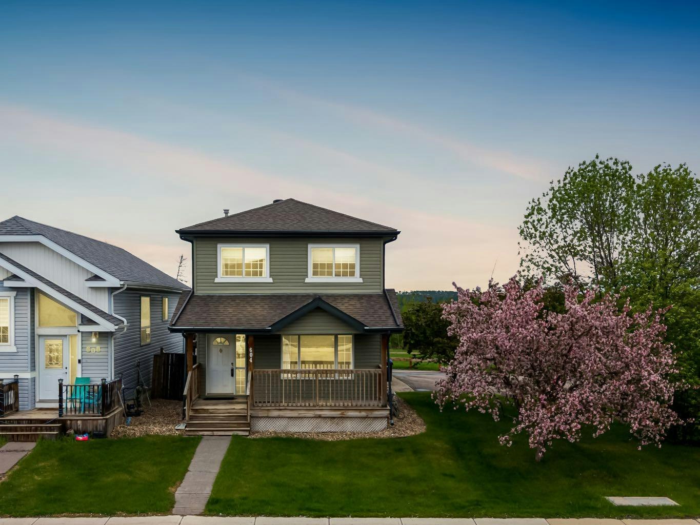 604 Athabasca Avenue, Fort Mcmurray, AB, T9J 1H8