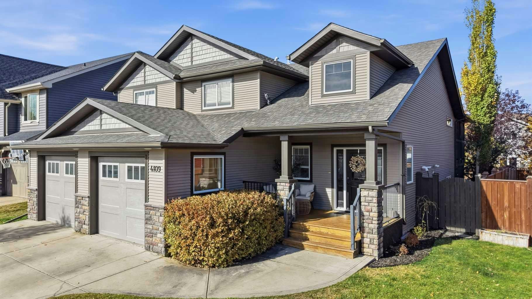 4109 45 Avenue, Sylvan Lake, AB, T4S 0B9