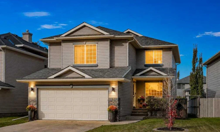 47 Chaparral Common SE