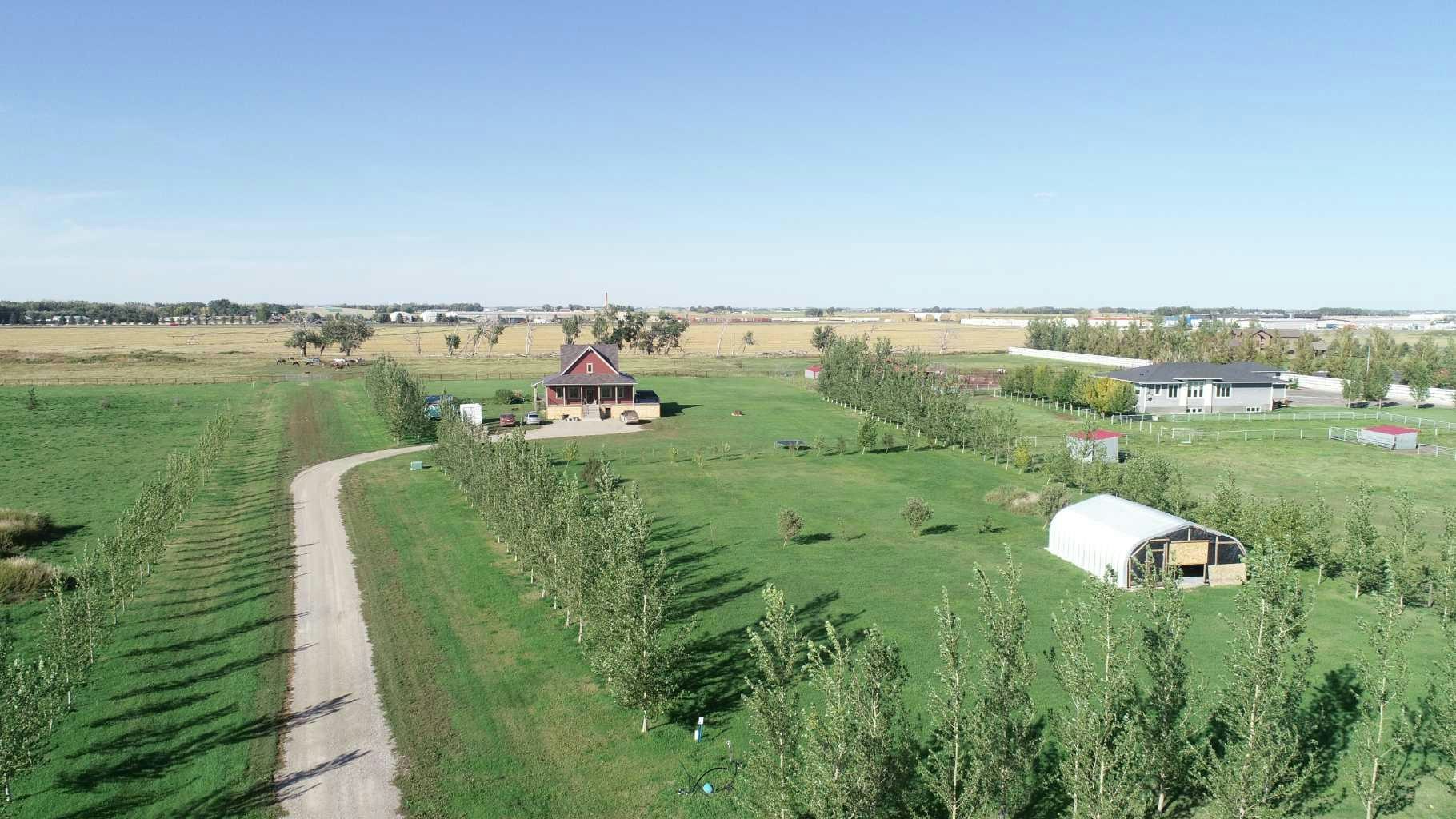 77-210044 Highway 512, Lethbridge, AB, T1J 5N9
