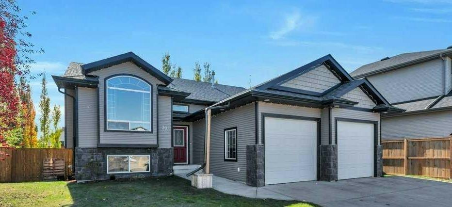 39 Varty Close, Red Deer, AB, T4R 0G1