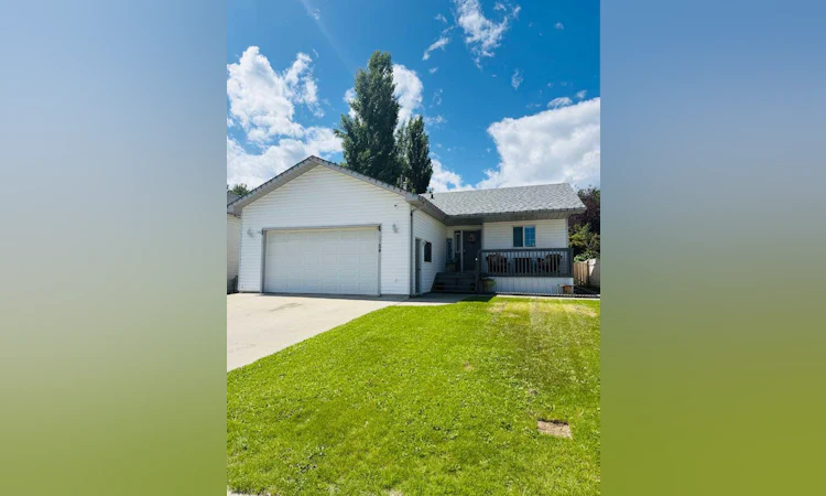 54 Olson Crescent