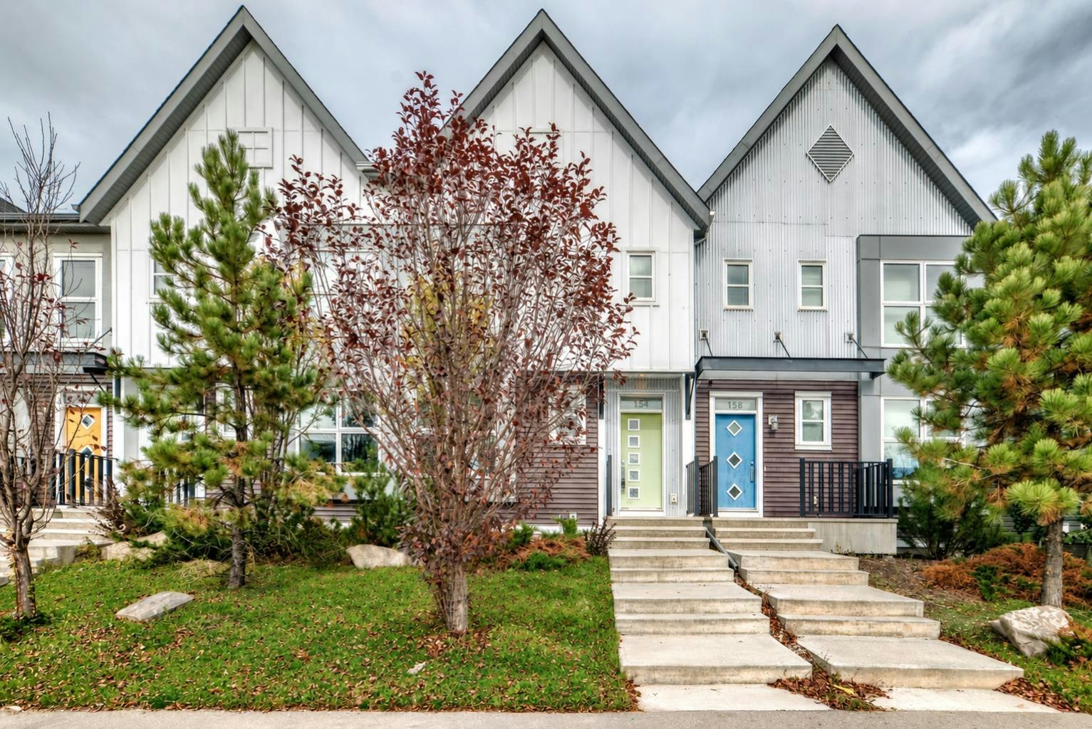 154 Livingston Avenue NE, Calgary, AB, T3P 0V9