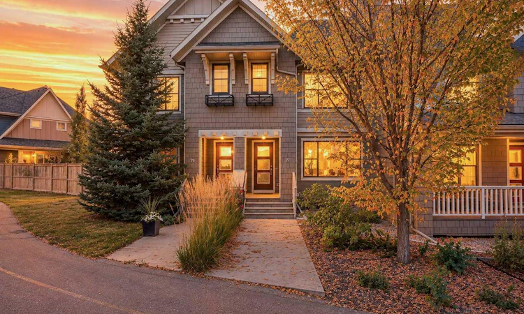 97 Marine Drive SE