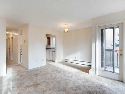 5-624 2 Avenue NW - 4