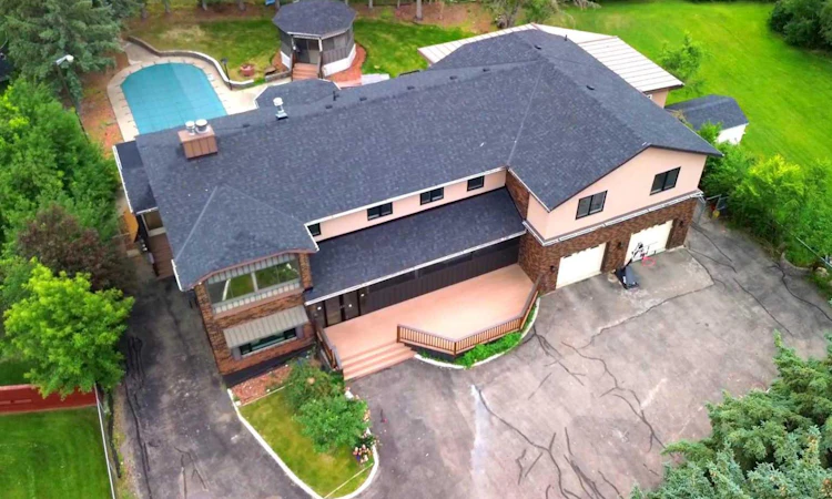 884 East Chestermere Drive