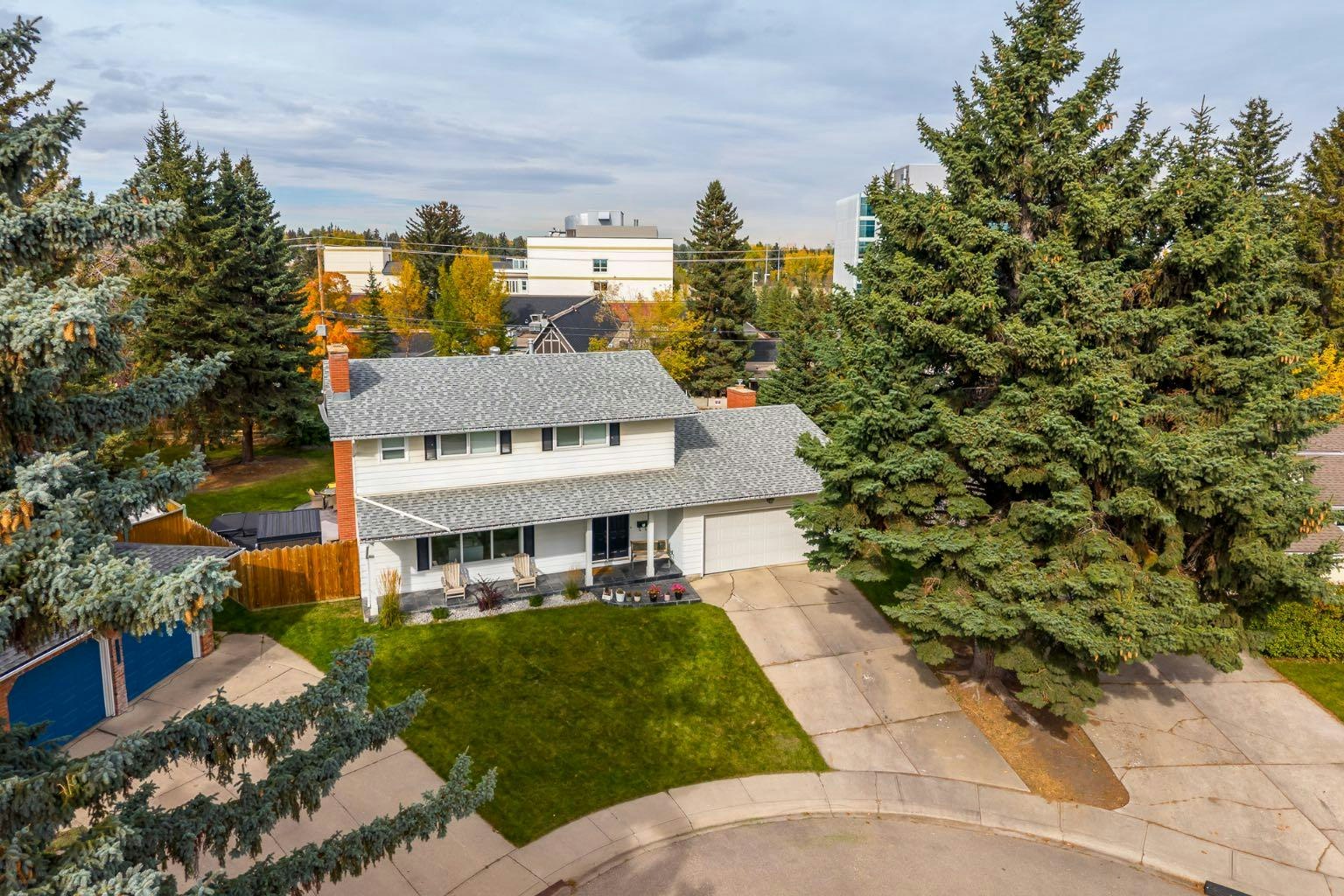 7007 Kenosee Place SW, Calgary, AB, T2V 2L6