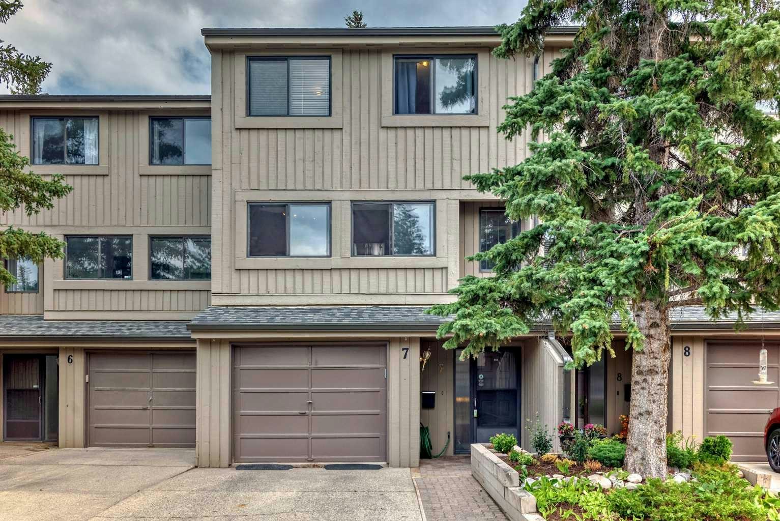 7-10401 19 Street SW, Calgary, AB, T2W 3E7