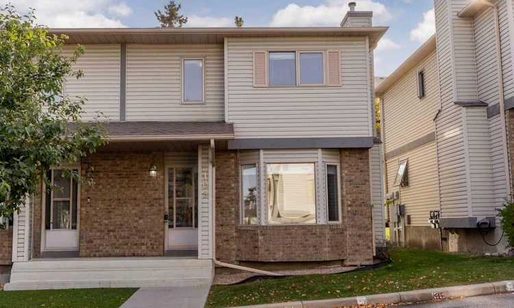 109 Patina Park SW