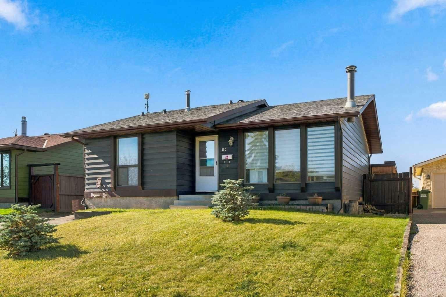 84 Glendale Way, Cochrane, AB, T4C 1H9