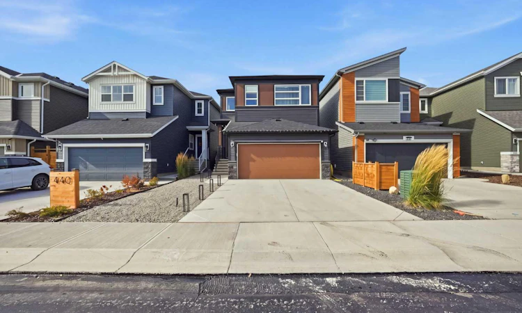 436 Belmont Park SW