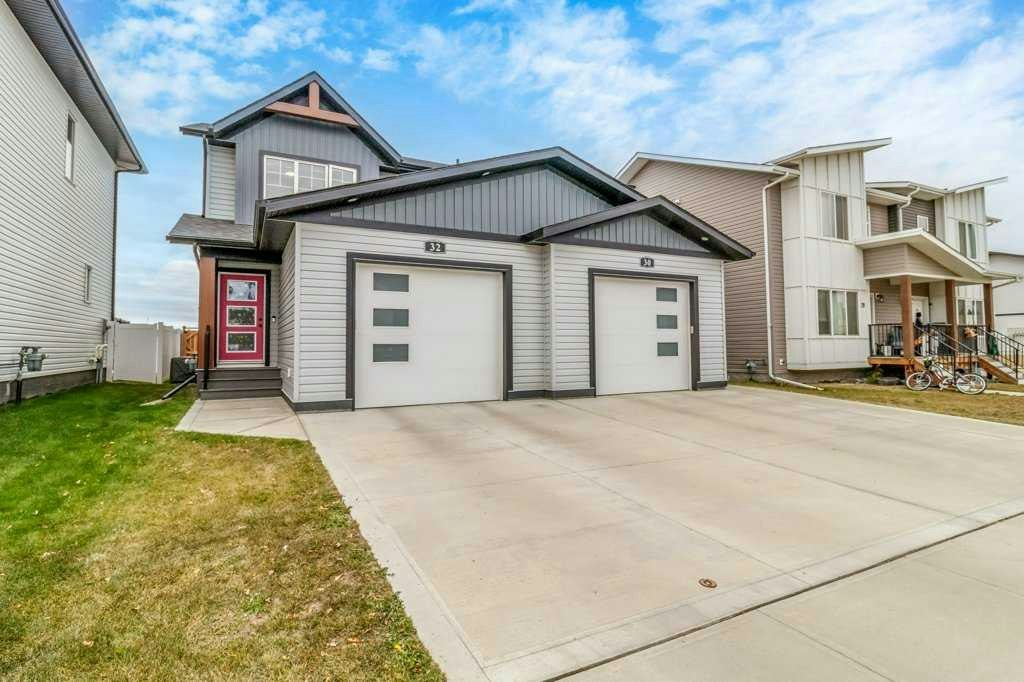 32 Iron Gate Boulevard, Red Deer County, AB, T4S 0T6