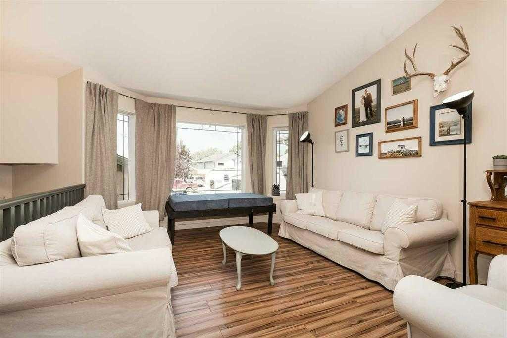 0 bedrooms for $2,000 at 195 Cowichan Court W, Lethbridge, AB for Rent ...