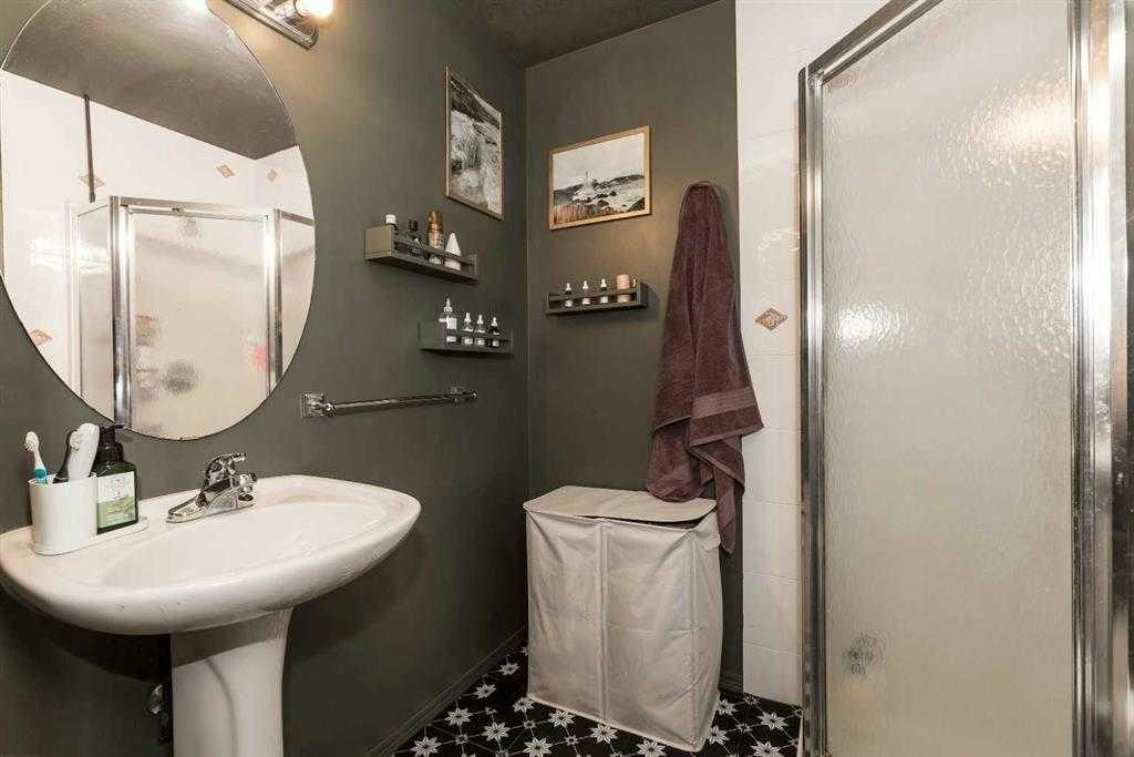 195 Cowichan Court W, Lethbridge, AB, T1K 7T7 - 17