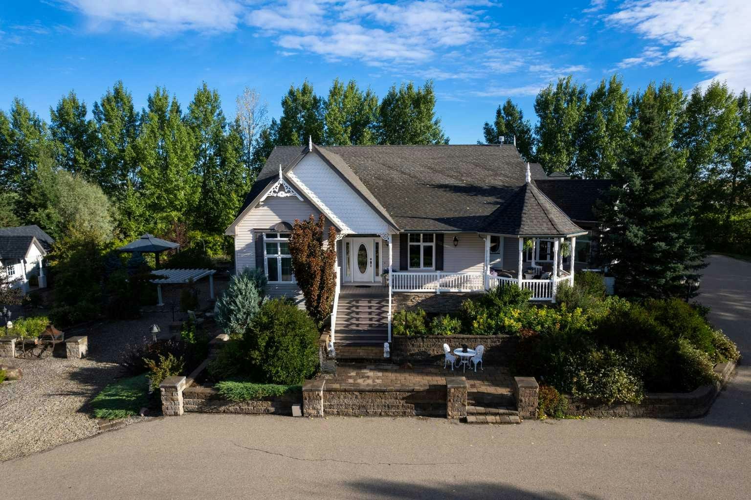31542 Hwy 2a, Rural Mountain View County, AB, T0M 0W0