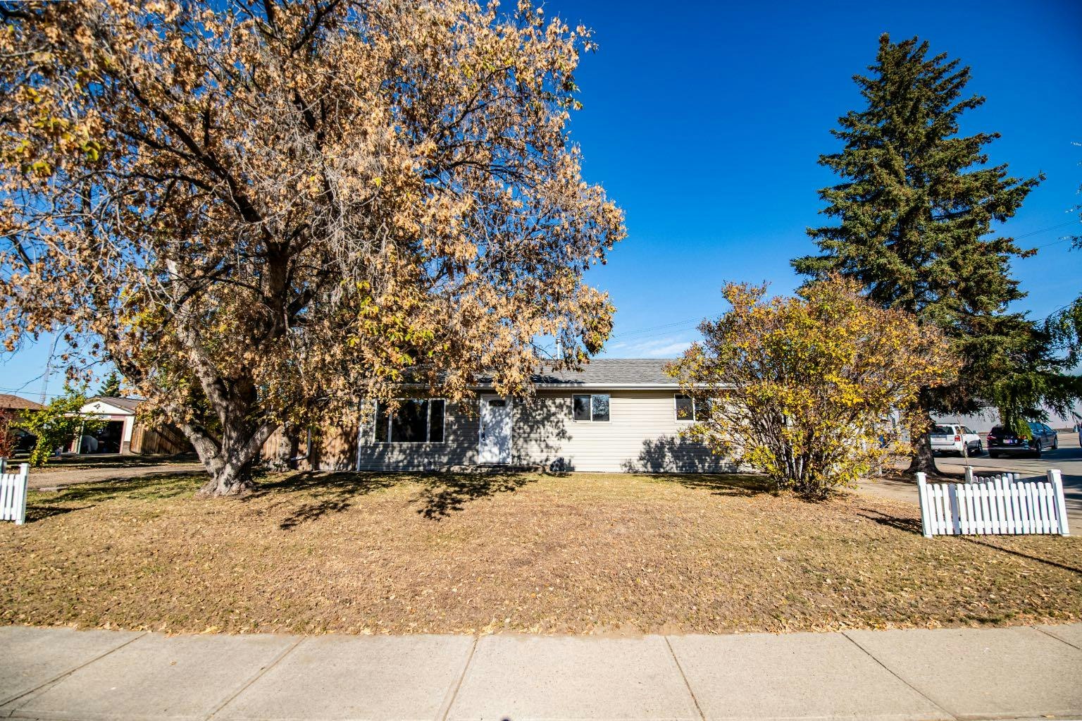 4908 Moore Street, Blackfalds, AB, T0M 0J0