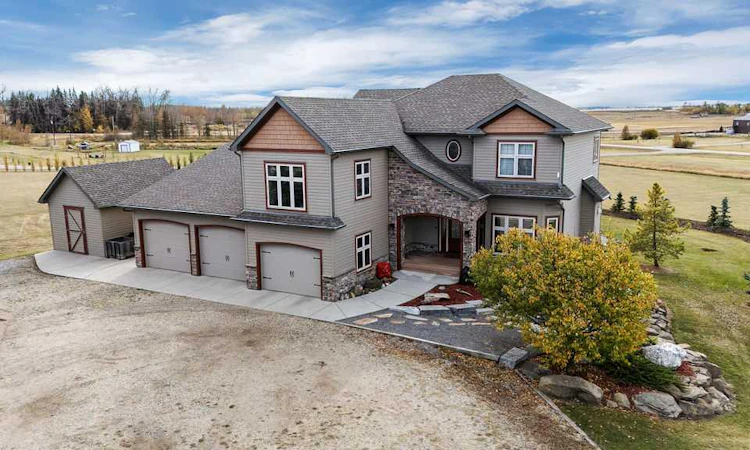 109-2310 Township Road 370