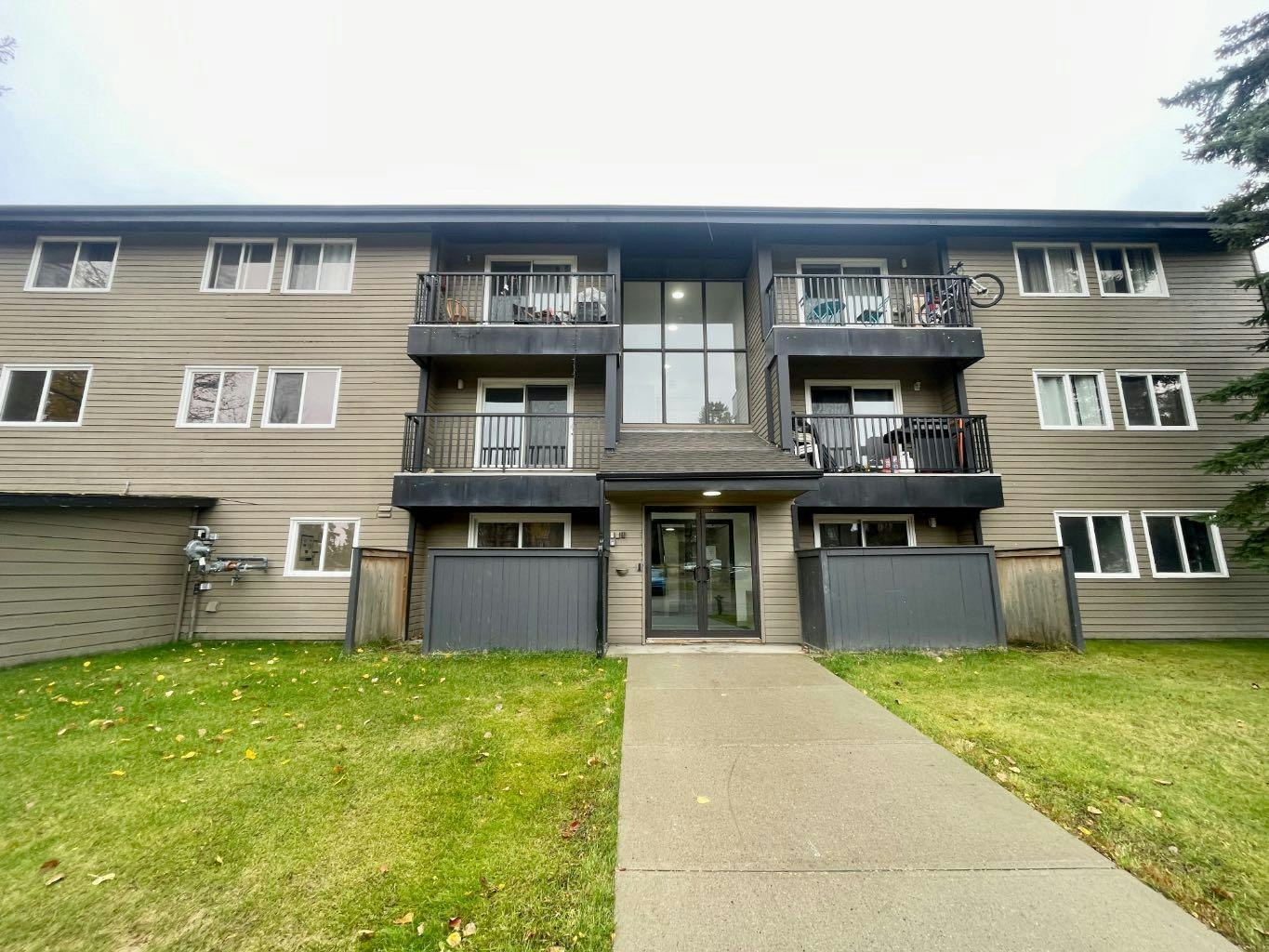 #208B-5611 9 Avenue, Edson, AB, T7E 1R5