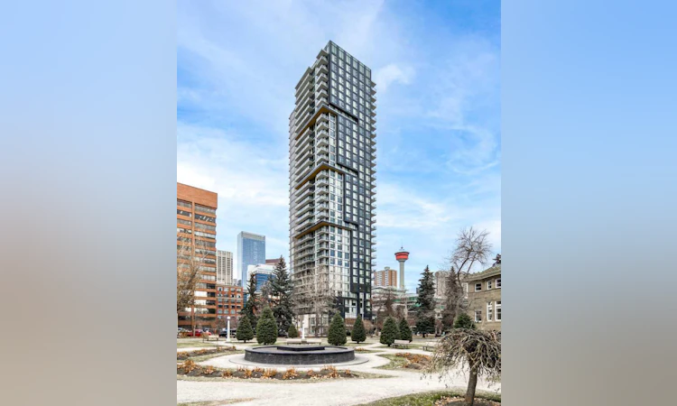 1002-310 12 Avenue SW
