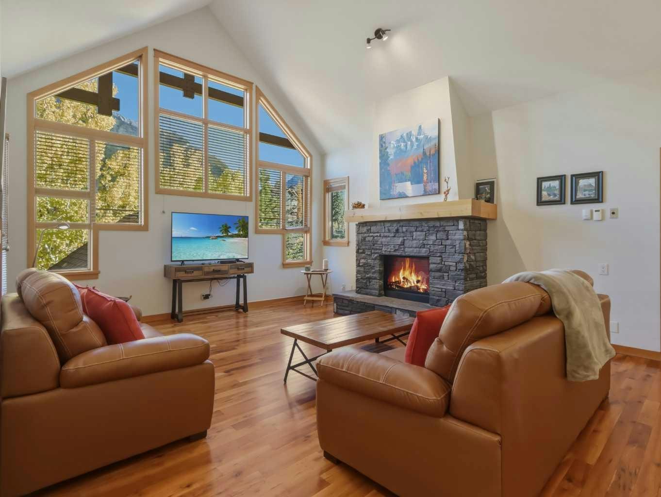 302-801 Benchlands Trail, Canmore, AB, T1W 0B6