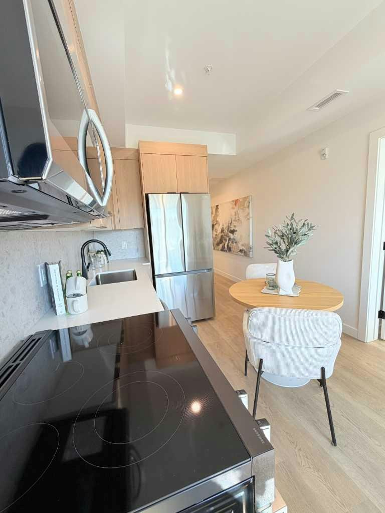 1450 19 Avenue SW, Calgary, AB, T2T 0H9 - 10