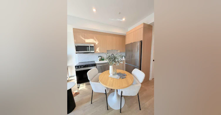 1450 19 Avenue SW, Calgary, AB, T2T 0H9 - 6