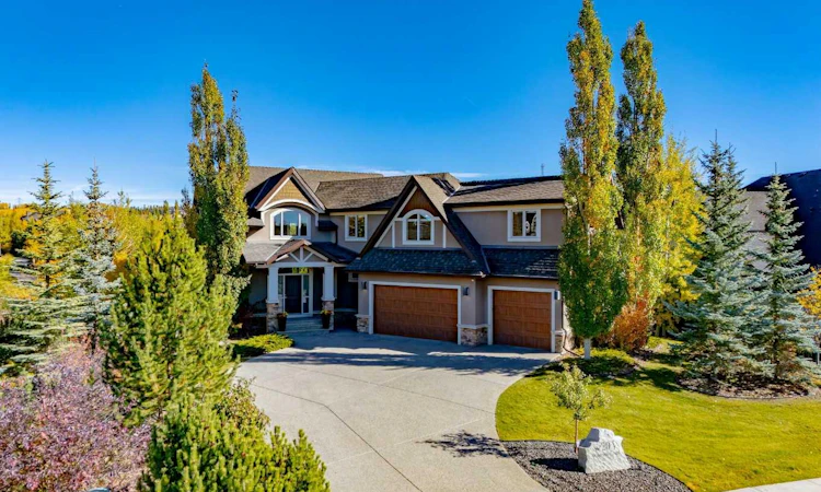 206 Waterside Court