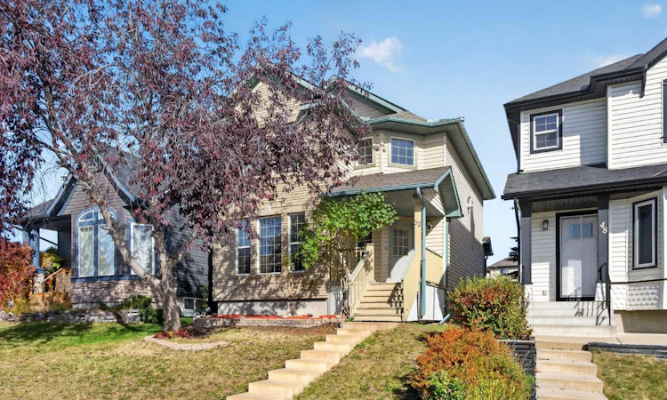 52 Citadel Forest Close NW