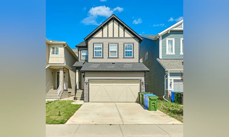 95 Arbour Lake Heights NW