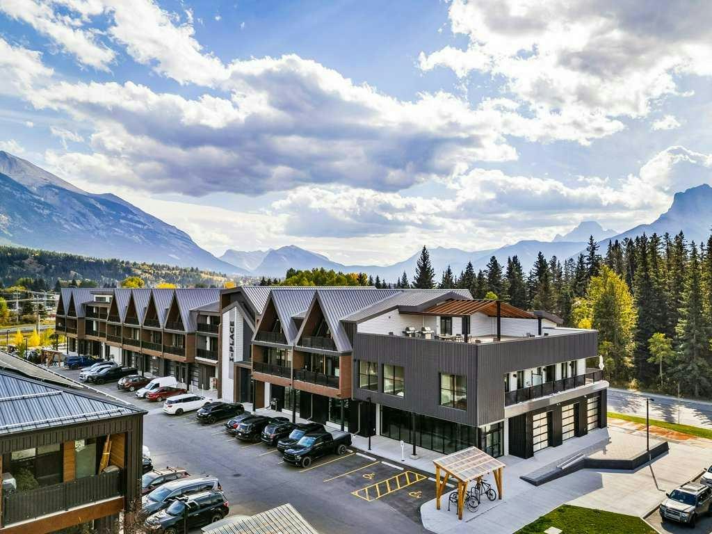 304A-1 Industrial Place, Canmore, AB, T1W 1Y1