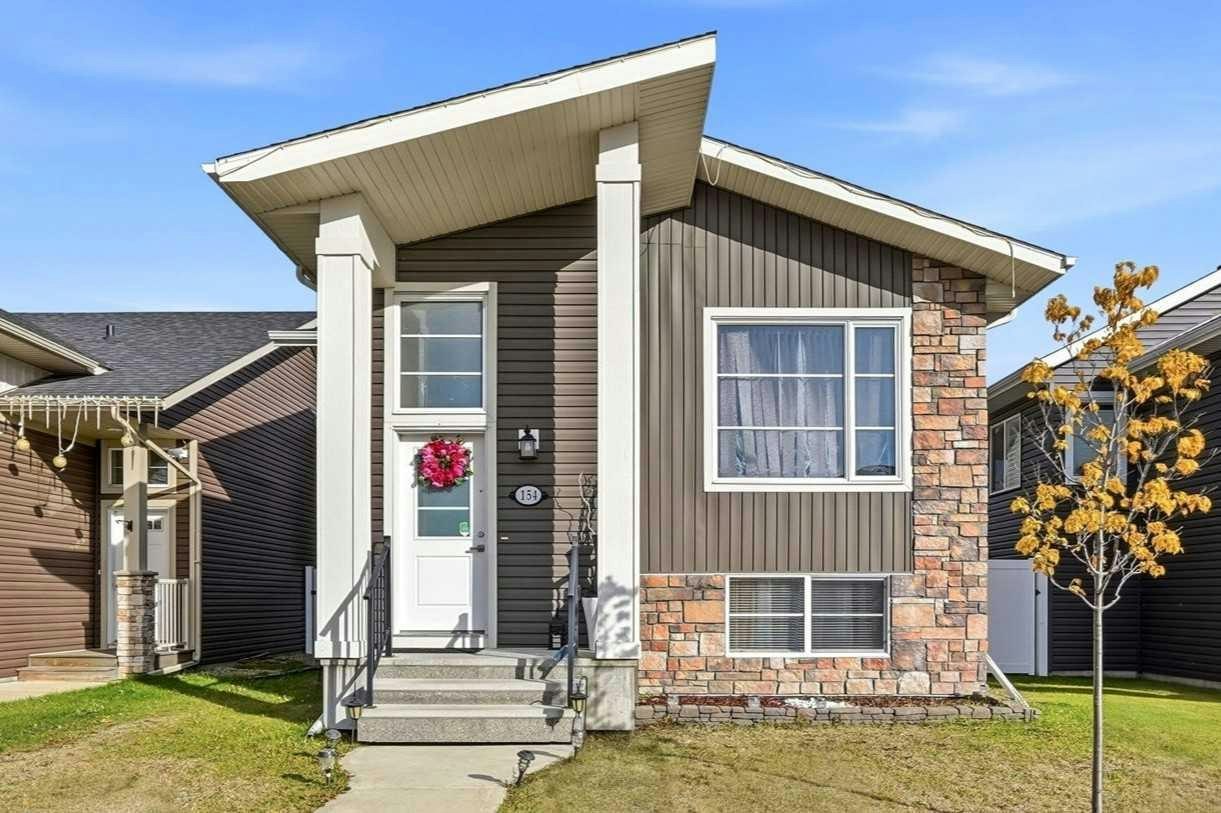 154 Livingston Close, Red Deer, AB, T4R 0S8