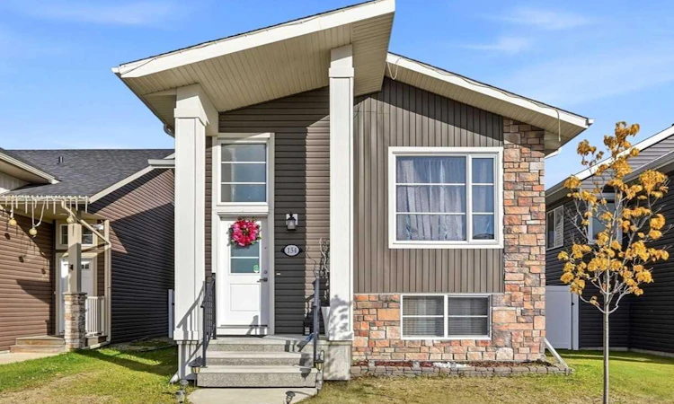 154 Livingston Close