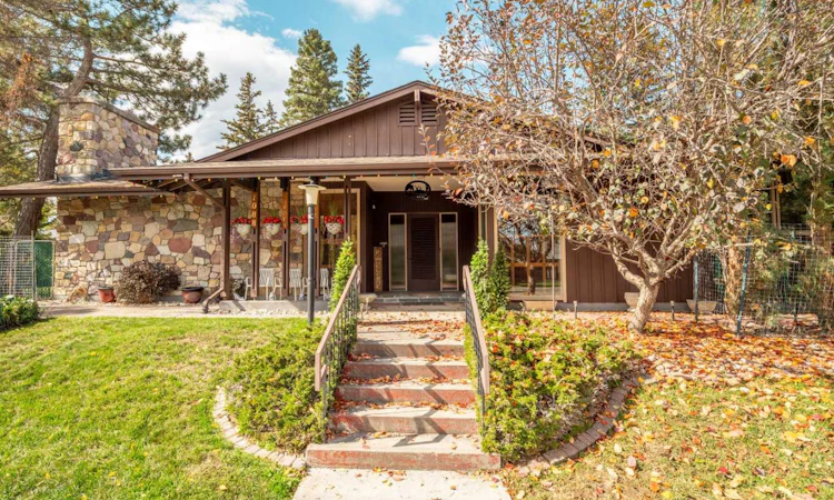 1088 Morden Avenue