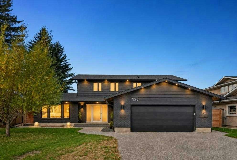323 Parkview Crescent SE, Calgary, AB, T2J 4N8
