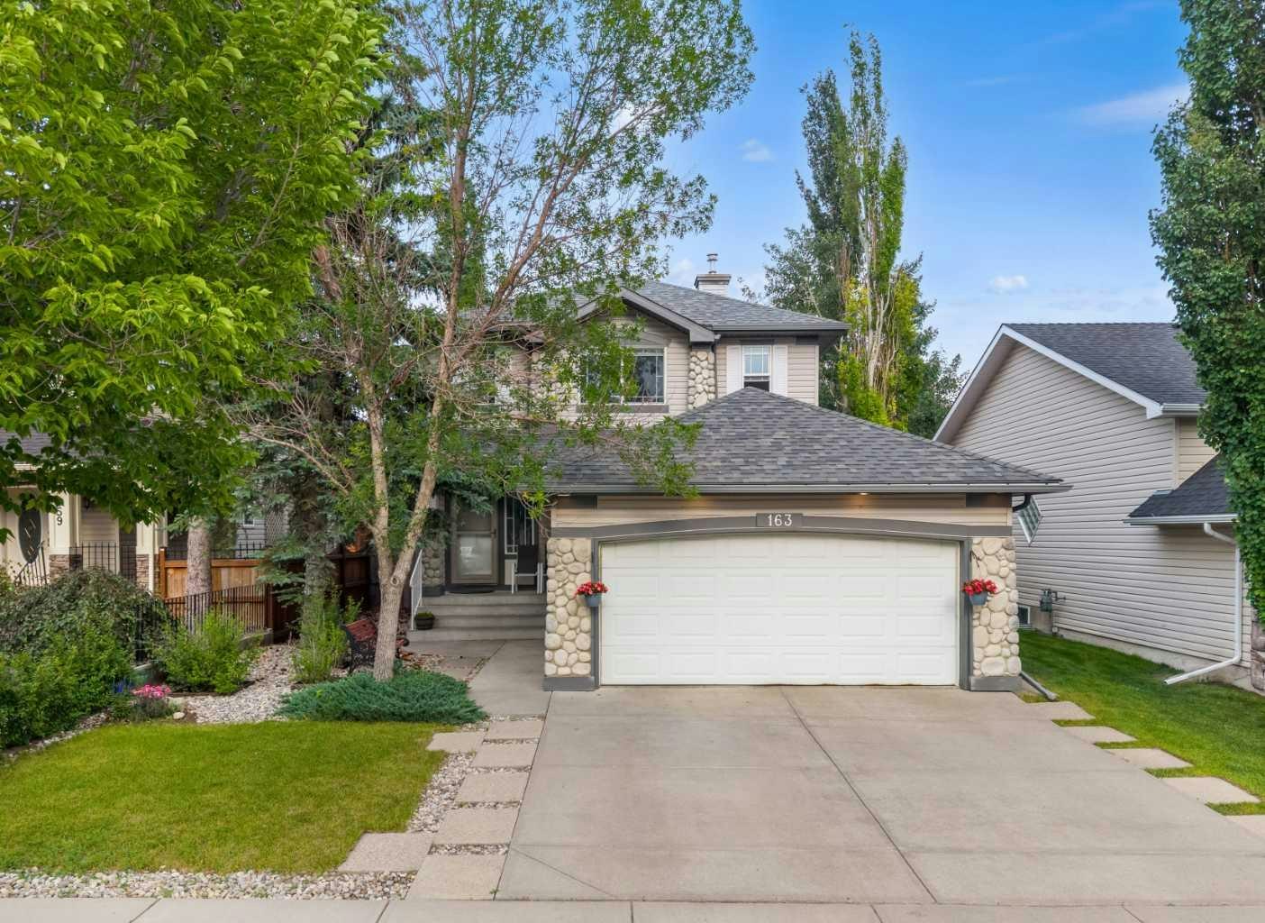 163 West Lakeview Passage, Chestermere, AB, T1X 1G8