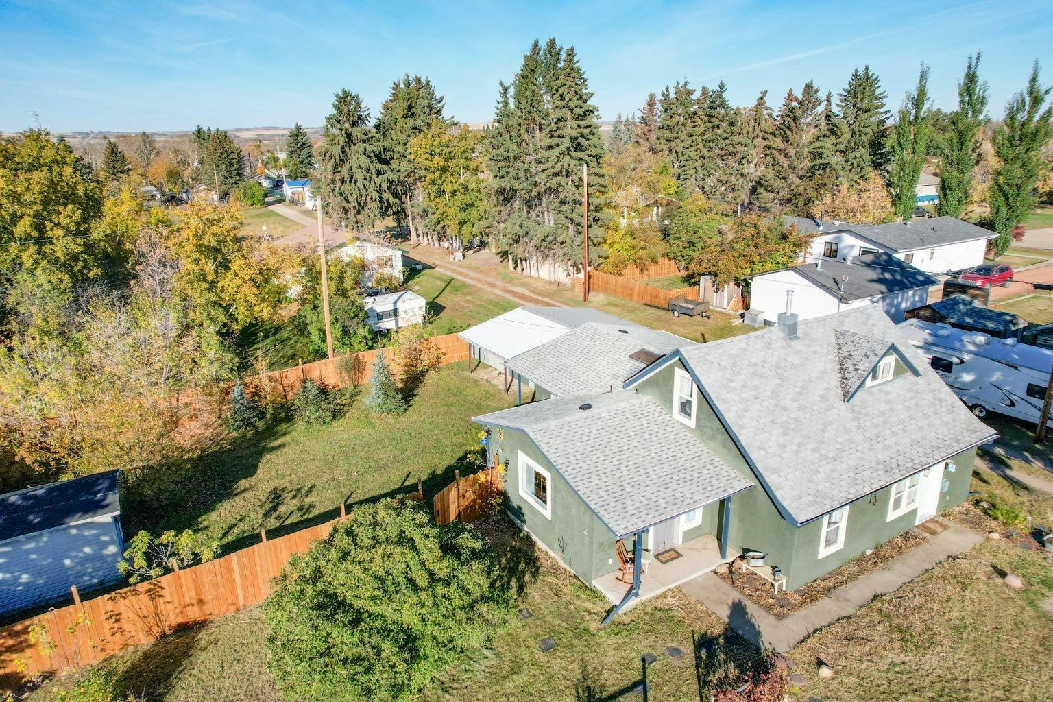 4932 49th Street, Lacombe, AB, T4N 4A7