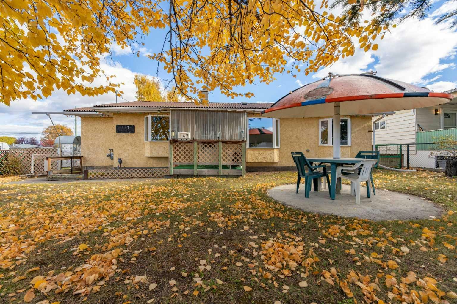 147 Meadow Drive, Hinton Hill, AB, T7V 1N7