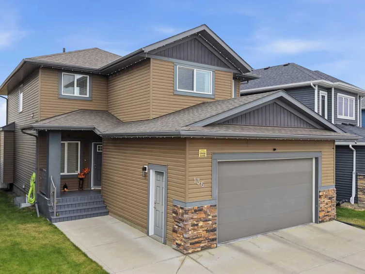 136 Van Slyke Way, Red Deer, AB, T4R 0N5