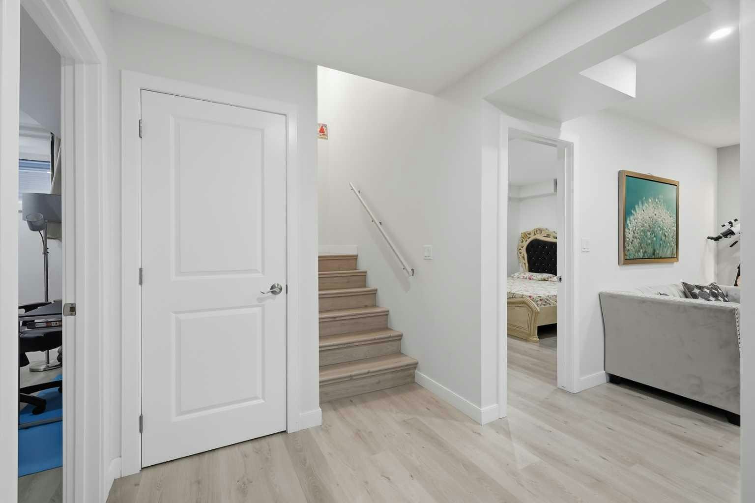 136 Van Slyke Way, Red Deer, AB, T4R 0N5 - 24