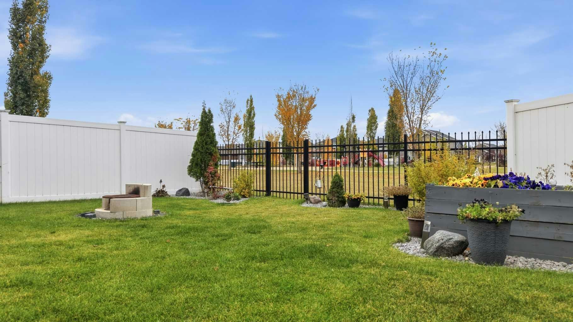 136 Van Slyke Way, Red Deer, AB, T4R 0N5 - 39