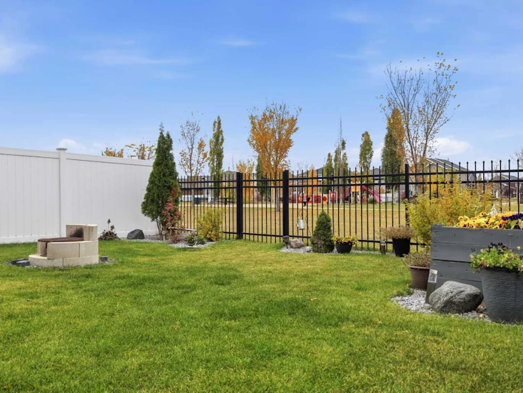 136 Van Slyke Way, Red Deer, AB, T4R 0N5 - 39