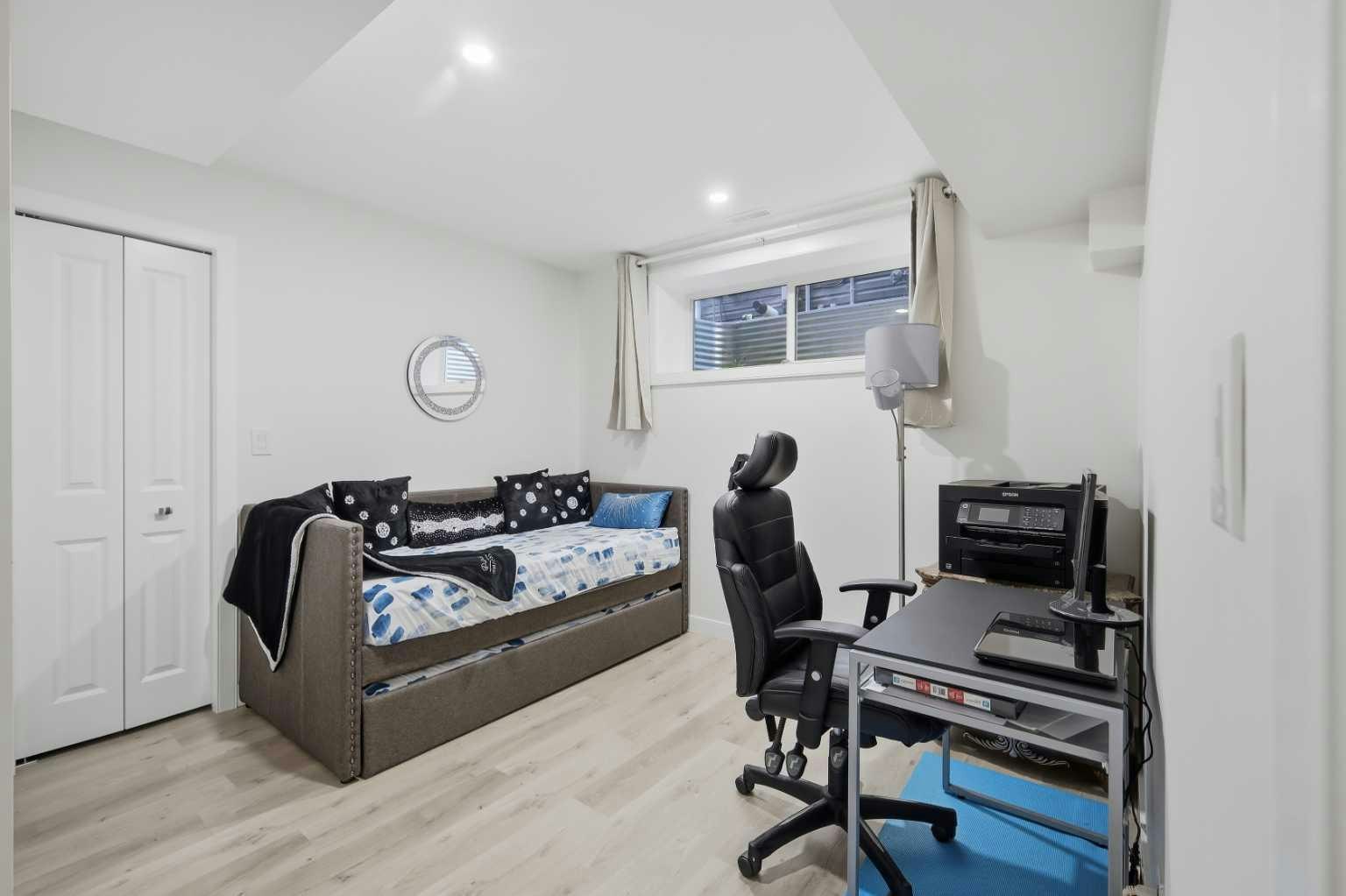 136 Van Slyke Way, Red Deer, AB, T4R 0N5 - 25