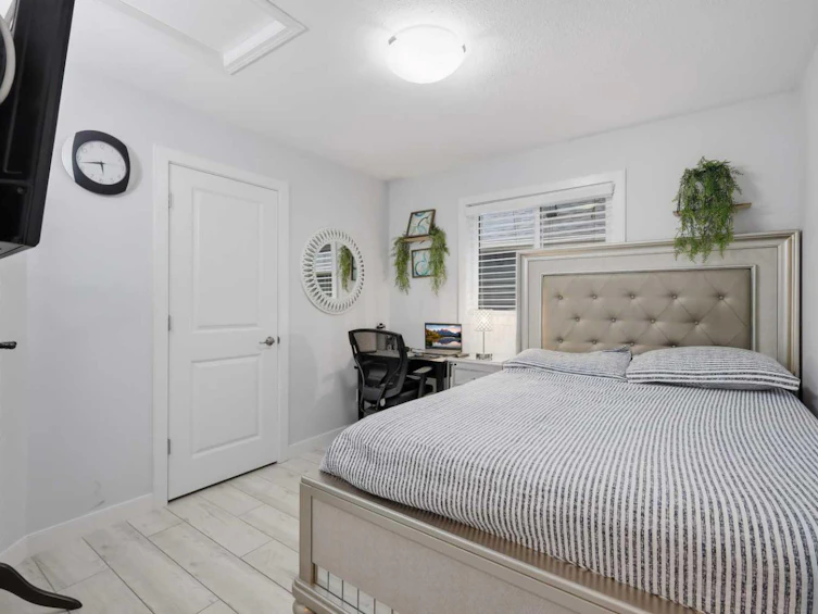 136 Van Slyke Way, Red Deer, AB, T4R 0N5 - 15