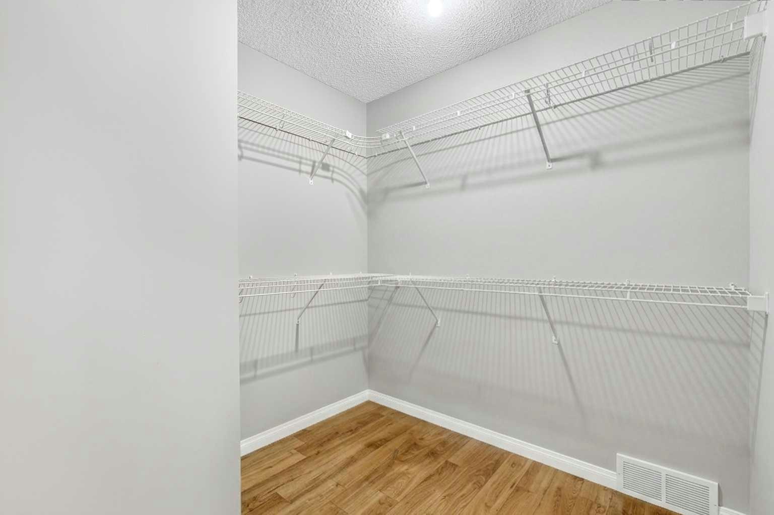 105-5105 Valleyview Park SE, Calgary, AB, T2B 3R6 - 20