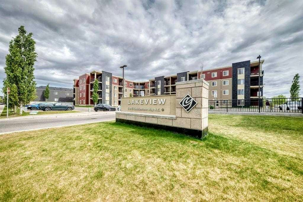 106-5 Saddlestone Way NE, Calgary, AB, T3J 0S2
