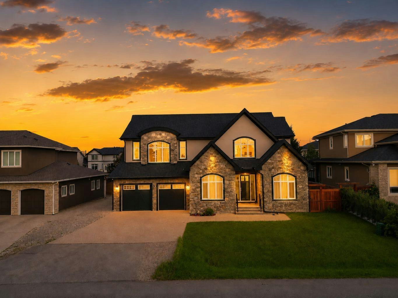 772 East Lakeview Road, Chestermere, AB, T1X 1B1