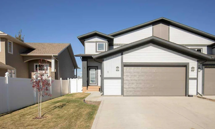 1 Coventry Close